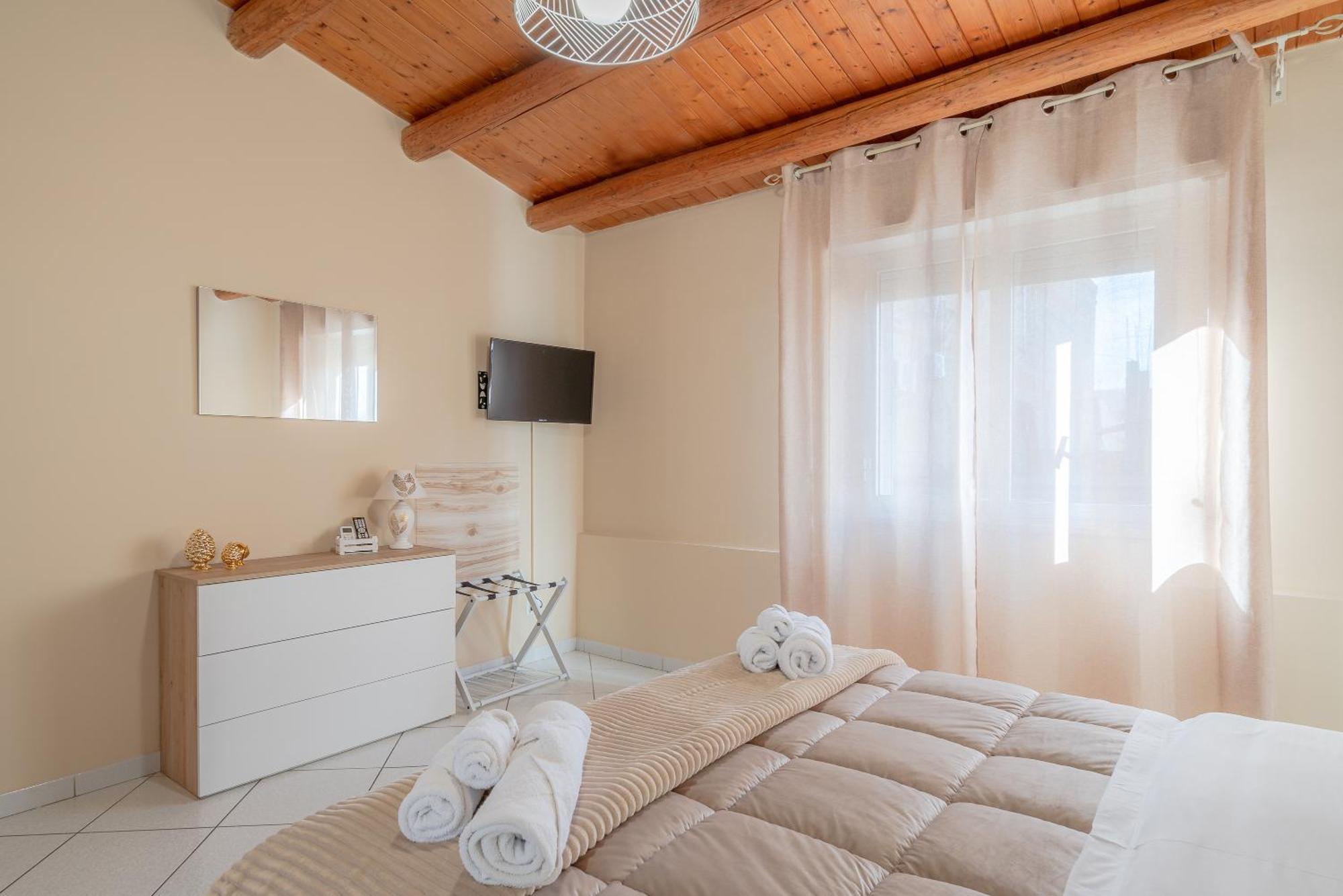 Le Tre Pigne Villa ฟลอริเดีย ภายนอก รูปภาพ